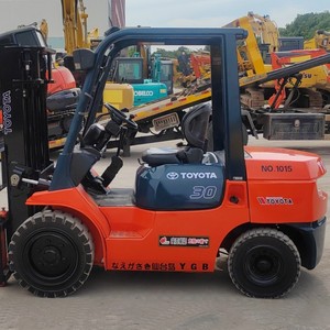 Forklift Bekas Diesel Toyota 30 Harga Murah Kondisi Kerja Baik - Product Image 3