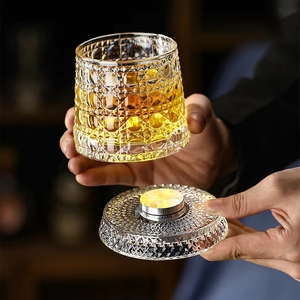 Vaso de Whisky Giratorio de Cristal Grabado de Lujo, Reutilizable 360°, Vaso Premium Tallado a Mano con Base Giratoria, 201-300ml - Product Image 5