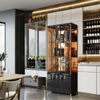 Éclairage de luxe léger pour la maison Casier à vin Support en acier inoxydable Processus de cuisson du vernis Plaque centrale Meuble supérieur 6819 Rack