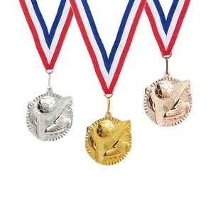 المورد مخصص الجوف خارج شخصية 3D ميدالية سباق المارثون الرياضية المعادن ميدالية تشغيل الفائز جوائز ميداليات