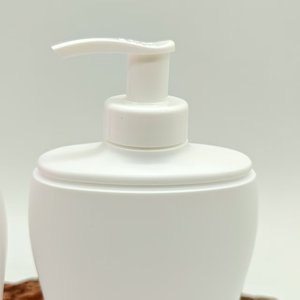 Botella de Lavado Íntimo Femenino con Tapa de PP, Envase de Plástico Recargable a Prueba de Fugas, Empaque de Cuidado Personal Personalizado - Product Image 4