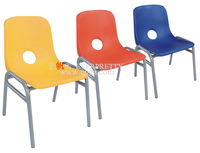 Chaise enfant individuelle en bois coloré, design moderne, durable, avec accoudoirs, garantie 5 ans - Offre spéciale