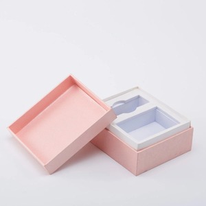 กล่องบรรจุภัณฑ์ฝาขวดน้ำหอมและฐานกล่องเครื่องประดับ พร้อมกล่องของขวัญโฟม EVA สามารถปรับแต่งได้ตามความต้องการ - Product Image 4