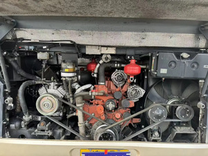 Autobus Passeggeri Diesel Usato Yutong con Trasmissione Manuale, Standard Euro 3, 31-50 Posti, in Vendita - Product Image 6