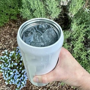 Termo de Viaje de Acero Inoxidable de Doble Pared de 20 oz, Ultrafino, con Tapa Metálica, para Gimnasio, Fitness y Actividades al Aire Libre - Product Image 6