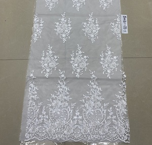 Tissu de dentelle perlée bon marché/machine de broderie de paillettes perlées tissu de dentelle pour robe ou mariée - Product Image 3