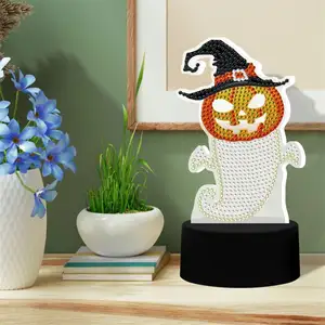 Atacado 2023 Novo Popular DIY Broca Halloween Abóbora Estilo Acrílico Fazer Luz LED Desktop Decoração