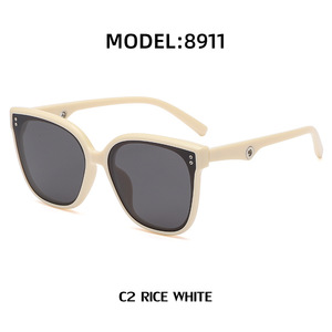 Lunettes de soleil polarisées Tr90 de style coréen, unisexes, anti-éblouissement, monture carrée, protection UV400, pour l'extérieur - Product Image 2