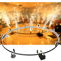 Effet pyrotechnique froid, système de tir à 360 degrés, fontaine à étincelles à distance intérieure, machine à feux d'artifice, événements de mariage, décorations de pétards