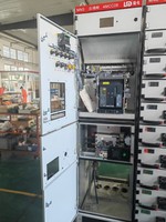 Armoire de Commutation Basse Tension LD, Système de Barres de Distribution Industrielles Intérieures 6300A à Courant Élevé, Structure Modulaire IEC MNS IP43