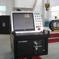 Machine de découpe plasma CNC pour couper la plaque d'acier