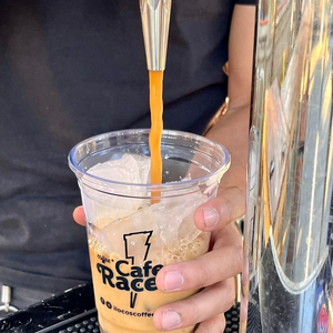 En paquete logotipo personalizado 12/16/24/32 oz PET tazas frías tazas de bebidas desechables 98mm para té y bebidas tazas de café helado transparente - Product Image 1