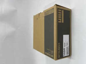 มอเตอร์เซอร์โว AC ของมิตซูบิชิ รุ่น MR-J2S-40B-EE085 ของแท้ 100% ใหม่เอี่ยม - Product Image 1