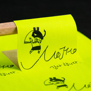 Etiquetas Autoadhesivas Fluorescentes Rojo Anaranjado, Etiquetas con Logotipo Personalizado, Etiquetas Redondas para Sellado de Embalaje, Producción - Product Image 4