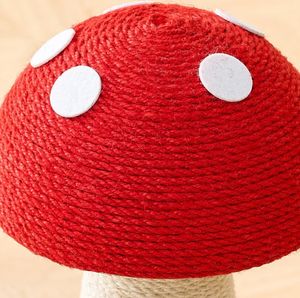 Griffoir pour chat en forme de champignon avec piste interactive pour balles et jouets à ressort, griffoir en sisal durable et mignon pour chat d'intérieur - Product Image 4