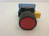 NUEVO Botón Pulsador HW1B-A3F02-R de 22 mm, Rojo, Empotrado, Nuevo en Caja