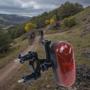 TKSTARリアルタイムバイクGPSトラッカー,長いバッテリー寿命TK906隠しLEDライト防水12ヶ月保証 - Product Image 1