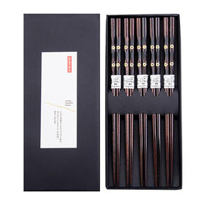 Juego de palillos de bambú orgánico reutilizables para Sushi, palillos de madera antideslizantes creativos de <span class=keywords><strong>estilo</strong></span> <span class=keywords><strong>coreano</strong></span> japonés, superventas <span class=keywords><strong>2022</strong></span> - Product Image 1