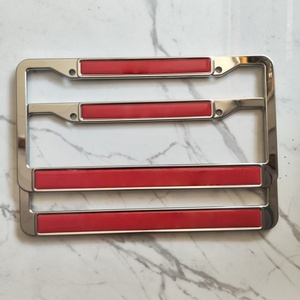 Marco de matrícula de acero inoxidable con diseño personalizado, especificaciones de EE. UU., popular para la personalización de matrículas - Product Image 4