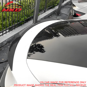 Alerón Trasero Estilo V para Tesla Model Y Juniper 2026, Negro Brillante - Product Image 2