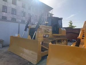 Bulldozer Caterpillar CAT D7G Usado de Alta Calidad con Motor Cummins CATD7G D6D Bulldozer D4 D5 D6 D7 - Product Image 3
