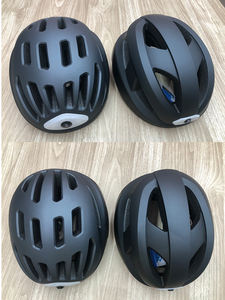 Casque de sécurité intelligent Relee avec caméra 1080P <span class=keywords><strong>pour</strong></span> le skateboard, le vélo et l'escalade supportant la lumière LED BT - Product Image 4