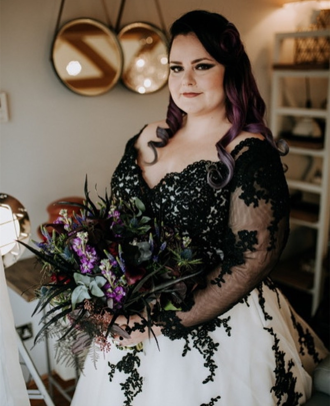 Plus Size Black and White Wedding Dress, Sweetheart Backless A-Line Gown with Long Train for Modern Brides Plus Size Black and White Wedding Dress, Sweetheart Backless A-Line Gown with Long Train for Modern Brides