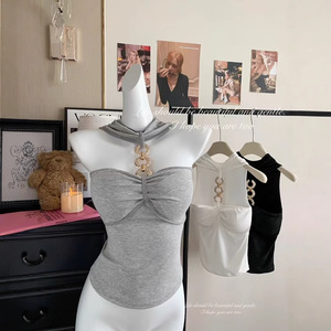 Débardeur Halter Noir Tricoté Élégant pour Femme – Coupe Slim, Court, <span class=keywords><strong>Bandeau</strong></span>, Doux et Séduisant pour l'Été - Product Image 1