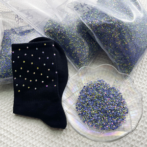 Cristales Brillantes <span class=keywords><strong>4A</strong></span> al por Mayor, Paquete a Granel de 1 kg, Cristales de Estrás Hotfix para Tela - Product Image 3