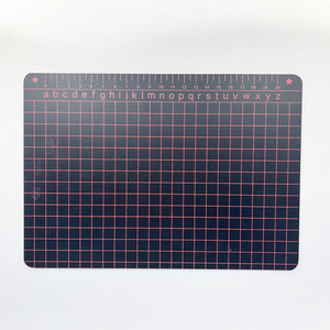 Pizarra pequeña de plástico MDF ABC para niños, estilo africano, para estudiantes. - Product Image 1