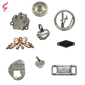 <span class=keywords><strong>Étiquette</strong></span>s de vêtements personnalisées Lihui: <span class=keywords><strong>étiquette</strong></span>s en métal, plaques de marque gravées, <span class=keywords><strong>étiquette</strong></span>s de nom de couture pour vêtements de créateurs-prix d'usine en gros - Product Image 3