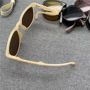 Lunettes de protection solaire d'extérieur en plastique Lunettes de soleil bon marché pour femmes Lunettes pour hommes Lunettes de soleil Vente en gros - Product Image 4