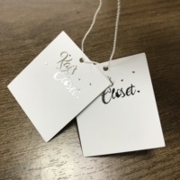 Etiquetas Colgantes de Papel de Lujo con Logotipo Personalizado, Etiquetas Impresas en Relieve para Ropa, Etiquetas de Precio para Prendas de Vestir con Cordón