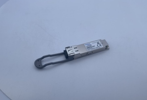 โมดูลรับส่งสัญญาณแสง FTL4S1QE2C Finisar 40GBASE-SR SWDM4 BiDi QSFP+ LC MMF สำหรับการส่งข้อมูลระยะไกล FT - Product Image 4