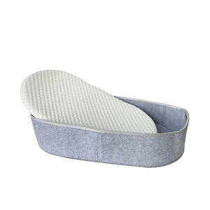 Panier à langer portable en feutre conforme à la norme CPSC avec coussin personnalisé - Product Image 3