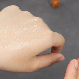 Tonique floral à la rose Cutting Edge, brume hydratante pour le visage avec essence anti-âge pour la régénération de la peau - Product Image 1
