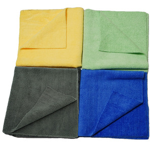 Toalla de Microfibra para Lavado de Autos 40x40cm 300GSM, Paño de Alta Absorbencia para Limpieza y Pulido de Autos - Product Image 4
