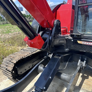 Excavatrice Yanmar VIO80 d'occasion de haute qualité et économique, 8 tonnes, en bon état, équipée d'une pompe à engrenages PLC et de roulements, modèle 2021, Japon - Product Image 3