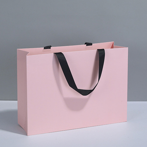<span class=keywords><strong>Sac</strong></span> en papier kraft brun de luxe avec logo personnalisé imprimé et poignées torsadées pour l'emballage promotionnel de vêtements écologiques - Product Image 4