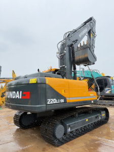 Excavadora Hidráulica de Cadenas Hyundai 220LC-9s de Segunda Mano, Marca Coreana, 220LC-9s, 220LC-9, 220-9, Excavadoras Usadas Hyundai 210W-9, 210 - Product Image 5