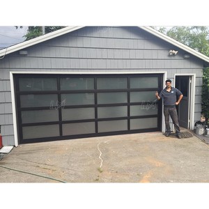 Nouveau design <span class=keywords><strong>de</strong></span> <span class=keywords><strong>porte</strong></span> <span class=keywords><strong>de</strong></span> <span class=keywords><strong>garage</strong></span> pliante automatique en aluminium et verre noir double trempé <span class=keywords><strong>de</strong></span> 5mm - Product Image 5