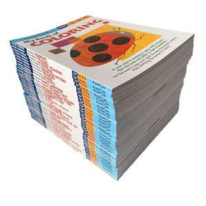 Libro de aprendizaje de inglés Kumon para niños, 31 cuadernos de ejercicios divertidos para desarrollar el vocabulario y mejorar las habilidades iniciales en inglés - Product Image 1
