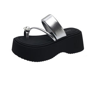 Sandalias Planas de Mujer con Correa en el Tobillo, Estilo Slip-On, para Otoño, Primavera y Verano, para Exteriores y Playa, Antideslizantes y Acolchadas - Product Image 1