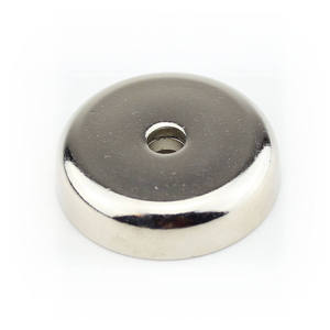Aimants néodyme à encoche renforcée 20 mm x 3 mm, disques ronds en terres rares avec trou <span class=keywords><strong>de</strong></span> fixation <span class=keywords><strong>pour</strong></span> fermeture <span class=keywords><strong>de</strong></span> porte <span class=keywords><strong>de</strong></span> <span class=keywords><strong>meuble</strong></span> ou d'armoire - Product Image 3