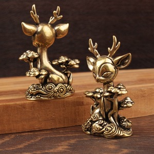Figurine de cerf en laiton, 2 pièces, décoration de maison, ornement de table de salon, motif de plante, design de nuage porte-bonheur - Product Image 2