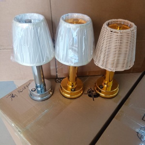 Décoration Tissu Abat-Jour Tactile Gradateur <span class=keywords><strong>Led</strong></span> Batterie <span class=keywords><strong>Sans</strong></span> <span class=keywords><strong>Fil</strong></span> Veilleuse <span class=keywords><strong>Rechargeable</strong></span> USB Type c <span class=keywords><strong>Sans</strong></span> <span class=keywords><strong>Fil</strong></span> Restaurant Lampes De Table - Product Image 5