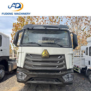 Camión Tractor Usado Sinotruk Howo NX 6x4 con Motor Cummins para Transporte de Larga Distancia, Buena Relación Calidad-Precio - Product Image 2