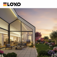 Fenêtre à persiennes fixes en alliage d'aluminium et verre Eloyd, design minimaliste insonorisé en acier inoxydable pliable pour balcon de villa