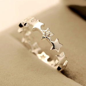 Anello Aperto con Zircone a Stella per Donne, Elegante e Raffinato Gioiello Regolabile - Product Image 3