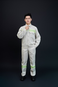 ชุดเซฟตี้แขนยาวสีเบจผ้า TC สำหรับผู้ชายสีเบจ - Product Image 4